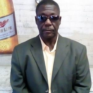 Meet your Posher, Rufus